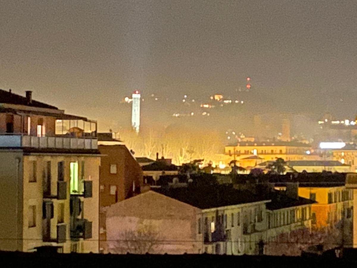 B&Bononia View ボローニャ エクステリア 写真